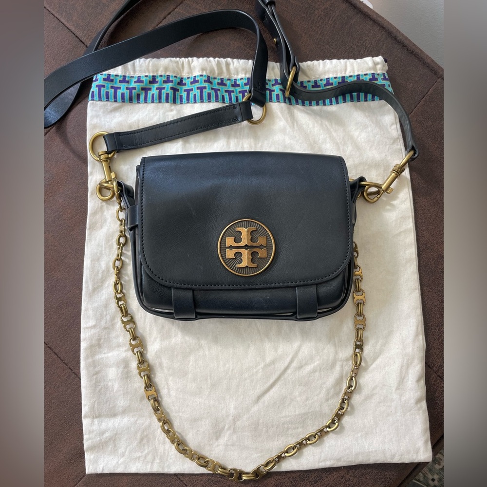 Tory burch small black bag